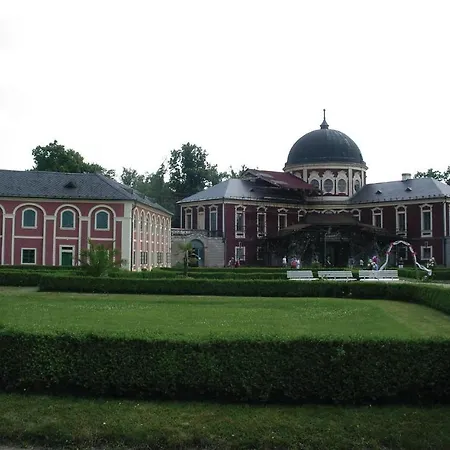 Nyaraló Holiday Holubice